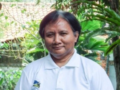 Dr. Rondang S.E. Siregar